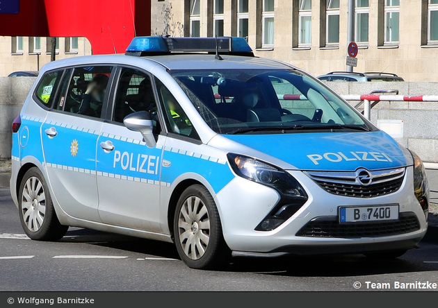 Einsatzfahrzeug B Opel Zafira Tourer Fustw Bos Fahrzeuge