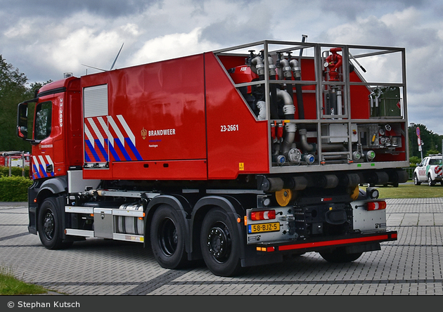 Einsatzfahrzeug Peel En Maas Brandweer WLF 23 2682 BOS