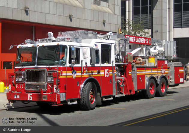 FDNY - Manhattan - Ladder 015