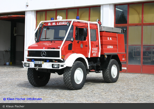 Leiria - Bombeiros Voluntários - TLF - VFCI - 02