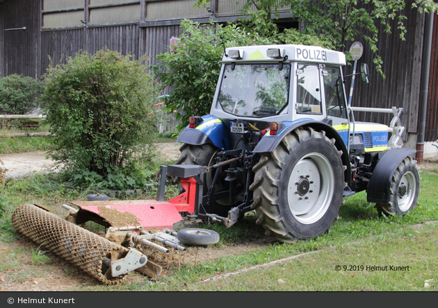 M-32557 - Fendt Farmer 200 - Traktor