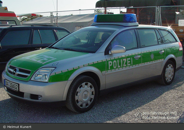 BA-30602 - Opel Vectra Caravan - KdoW (a.D.)