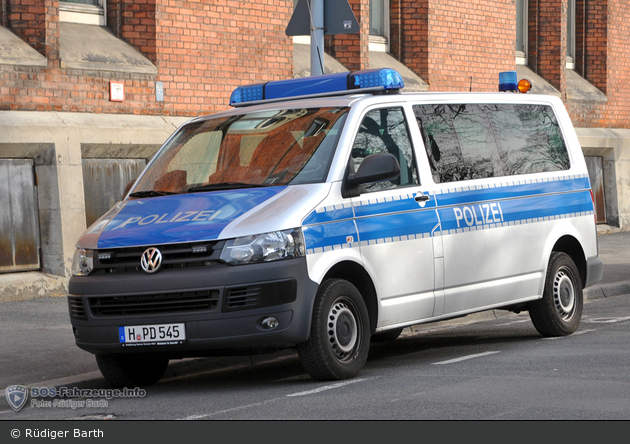 Hannover - VW T5 - FuStW