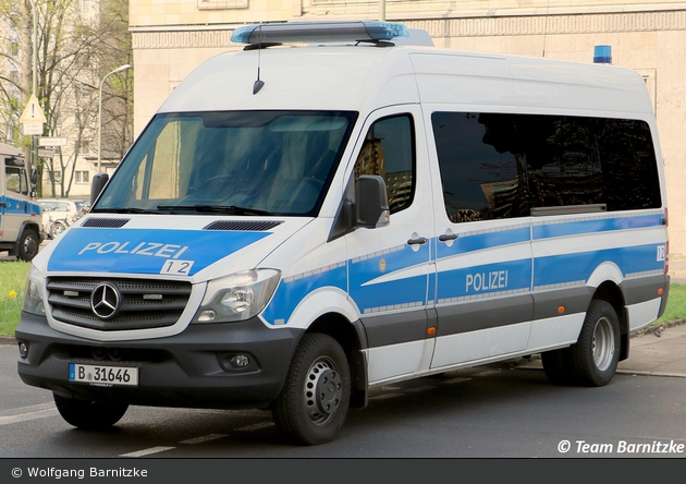 B-31646 - Mercedes Benz Sprinter 516 CDI - GruKW