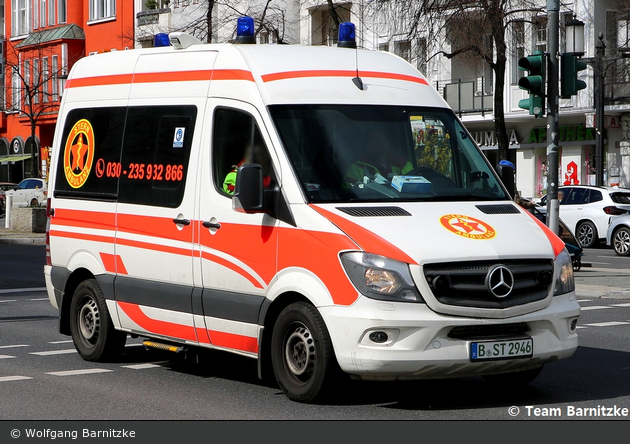 Krankentransport Stern Ambulanz - KTW (B-ST 2946)