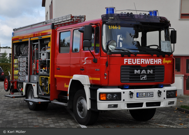 Einsatzfahrzeug Florian Bad Saulgau 01 44 02 Bos Fahrzeuge Einsatzfahrzeuge Und Wachen Weltweit