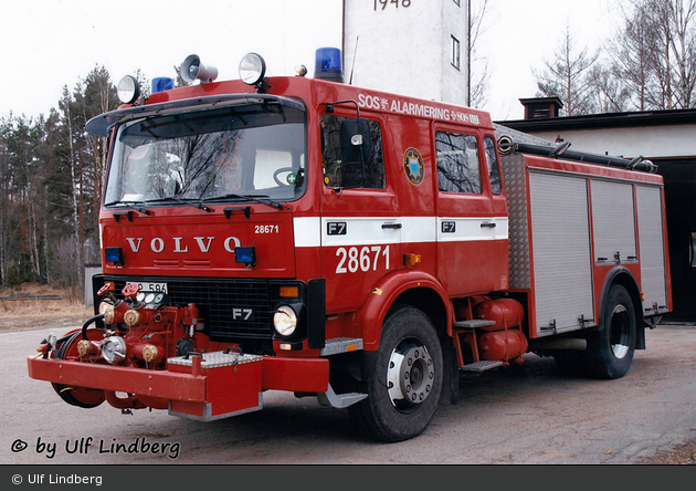 Fågelfors - Räddningstjänsten Högsby - Släck-/Räddningsbil - 28 671 (a.D.)