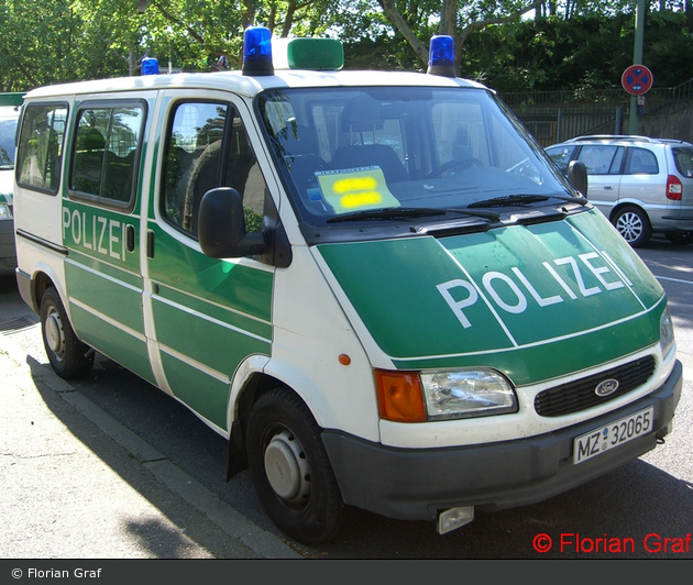 Ludwigshafen - Ford Transit - HGruKW (a.D.)