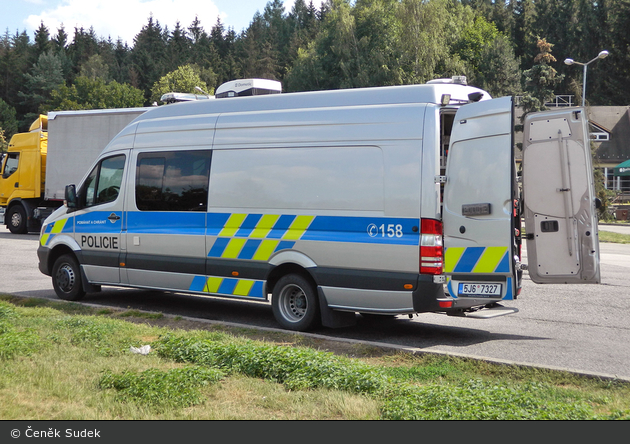 Jihlava - Policie - 5J6 7327 - LKW-Kontrollfahrzeug