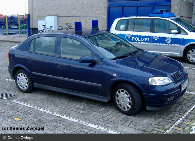 Bremen - Opel Astra - FuStW (HB-7188)