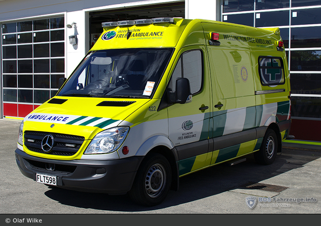 Masterton - Wellington Free Ambulance - RTW - 422 (a.D.)