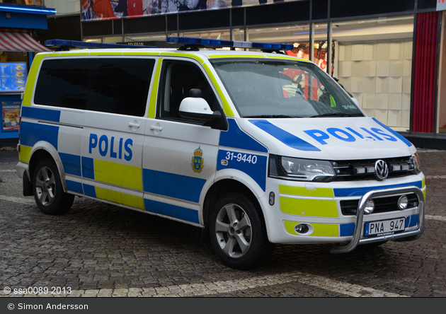 Stockholm - Polis - Radiobil - 1 31-9440