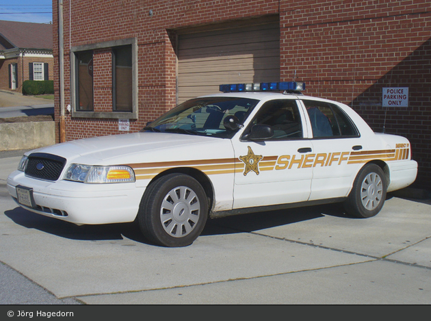 Mecklenburg County - Sheriff's Office - Patrol car