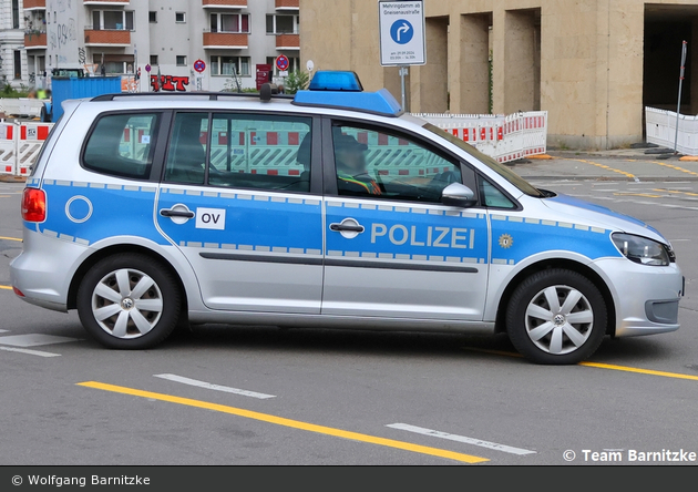 B-7821 - VW Touran - EWa VkD