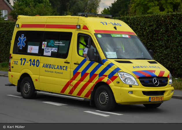Barendrecht - AmbulanceZorg Rotterdam-Rijnmond - RTW - 17-140