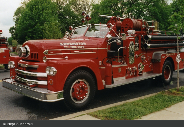 Kensington - Kensington Volunteer Fire Department - Engine (a.D.)