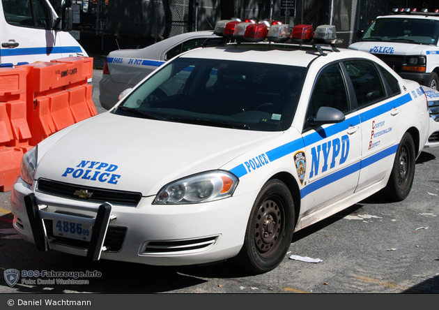 NYPD - Queens - Fleet Services Division - FuStW 4886