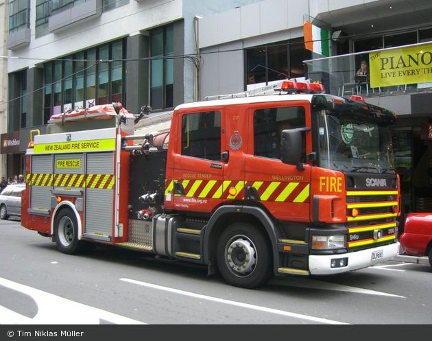 Wellington City - New Zealand Fire Service - Pump Rescue Tender - Wellington 217 (a.D./1)