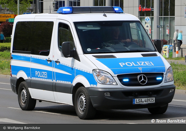 LSA-48925 - MB Sprinter 316 cdi - HGruKw