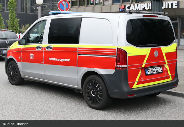 Hamburg - Deutsche Bahn AG - Unfallhilfsfahrzeug