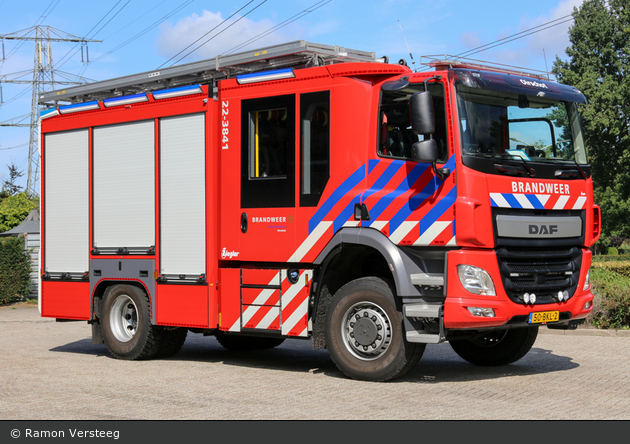 Oirschot - Brandweer - HLF - 22-3841 (a.D.)