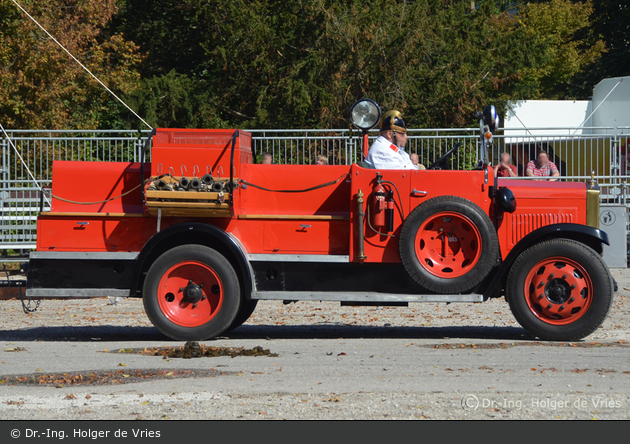 Wels - Feuerwehroldtimerverein der FF Wels - LF