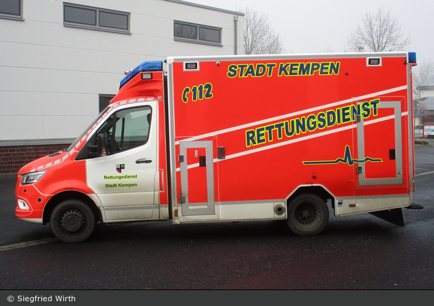 Rettung Kempen 03 RTW 01