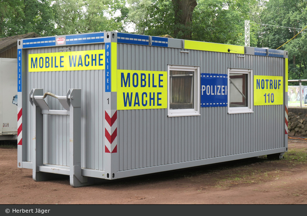 Hannover - AB Mobile Wache 1 - Polizei