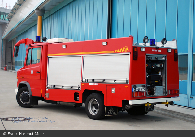 BP27-227 - MB Vario 818 D - FLF