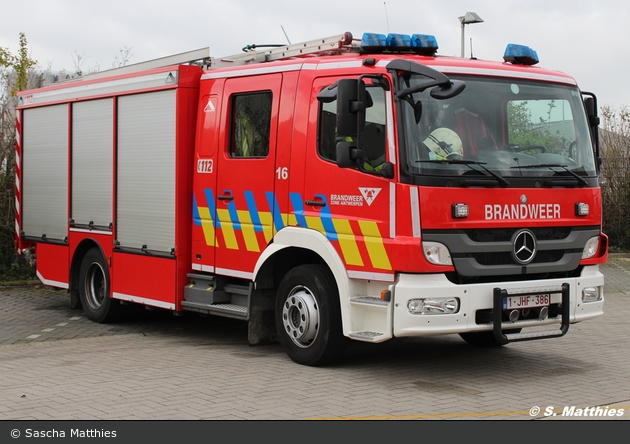 Antwerpen - Brandweer - HLF - A16