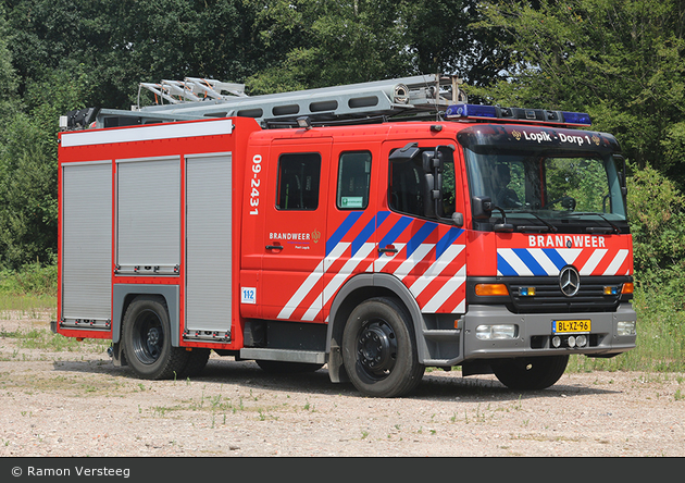 Lopik - Brandweer - HLF - 09-2431 (a.D.)