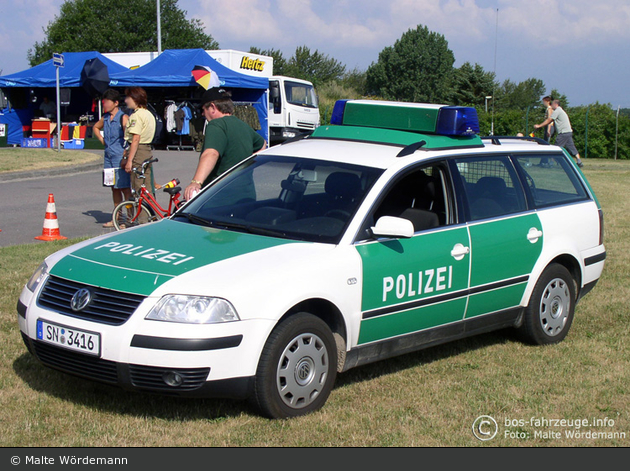 Schwerin - VW Passat Variant - FuStW (a.D.)