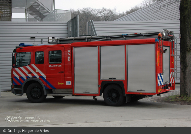 Enschede - Brandweer - HLF - 4232 (alt) (a.D.)