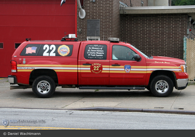 FDNY - Staten Island - Battalion 22 - ELW