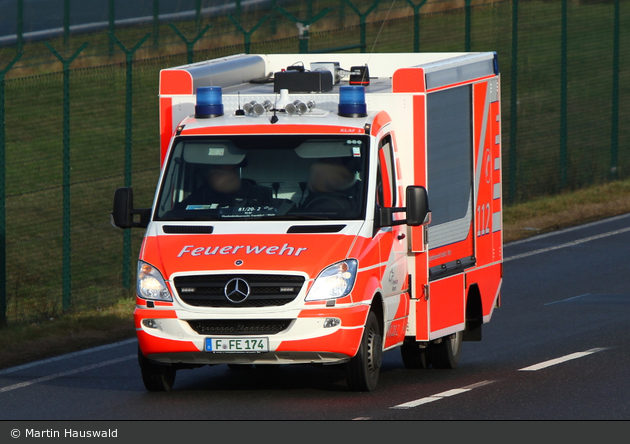 Einsatzfahrzeug: Florian Frankfurt-Flughafen - KLAF (F-FE 174) - BOS ...