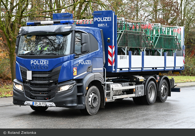 BP36-73 - Iveco S-Way 420 - WLF