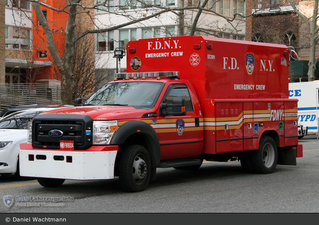 FDNY - Queens - Emergency Crew 581 - Werkstattwagen
