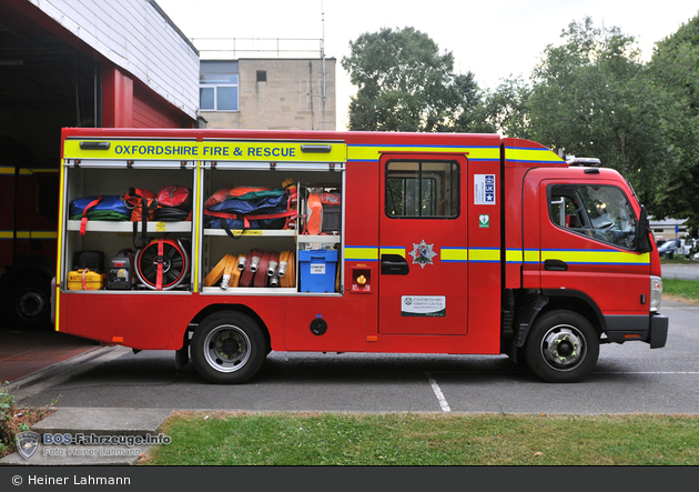 Einsatzfahrzeug Witney Oxfordshire Fire And Rescue Service Lrv Bos Fahrzeuge