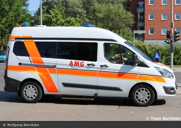 Krankentransport AMG - KTW 20 (B-A 8820)