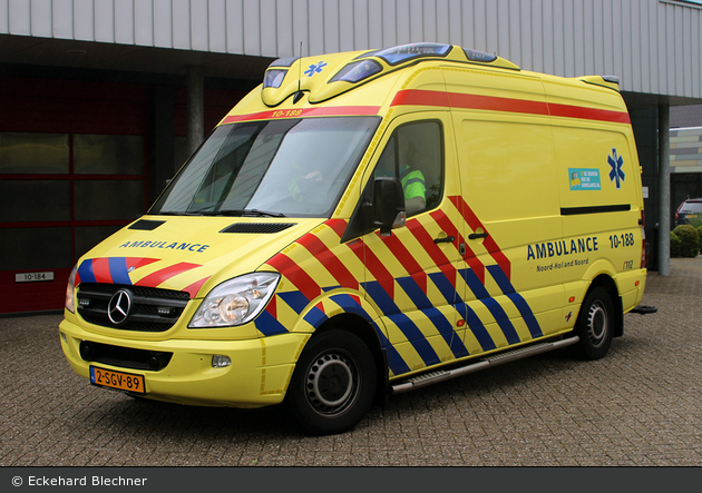 Alkmaar - Ambulancedienst Kennemerland - RTW - 10-188 (a.D.)