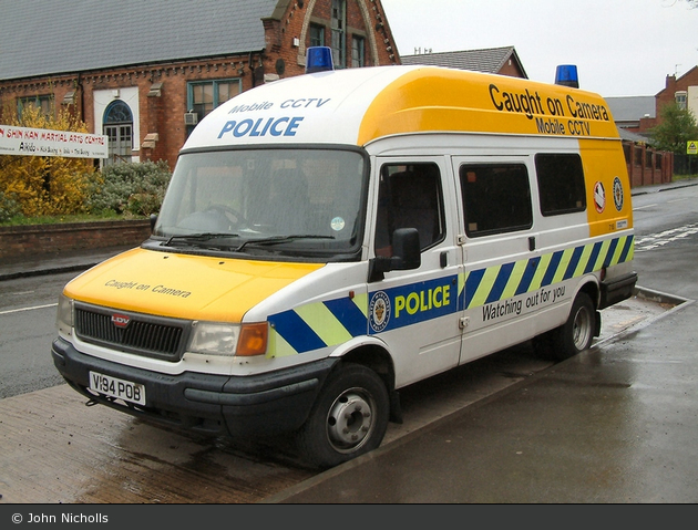 West Midlands - Police - Überwachungsfahrzeug