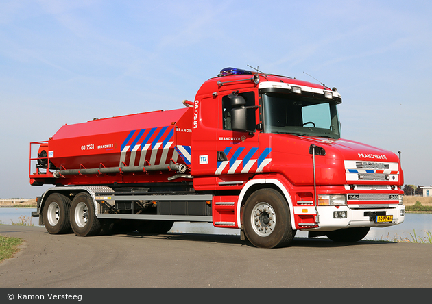 Buren - Brandweer - WLF - 08-7581 (a.D.)