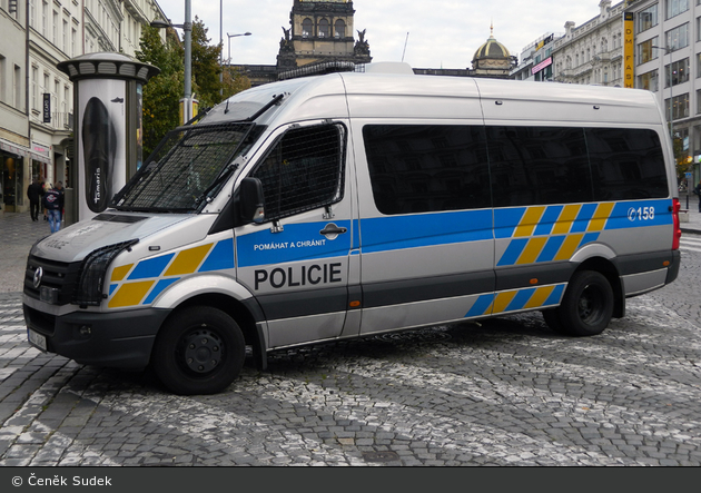 Praha - Policie - 4AJ 2481 - GruKw