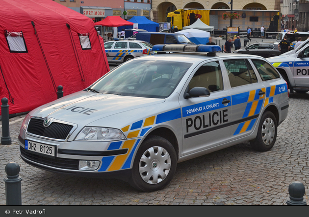 Náchod - Policie - FuStW - 3H2 8125