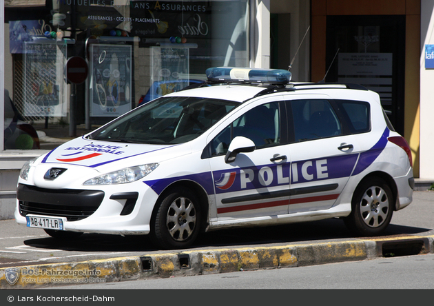Concarneau - Police Nationale - FuStW