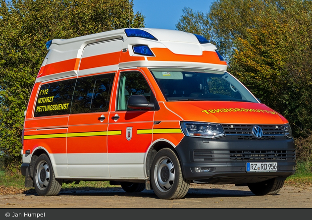 Rettung Lauenburg KTW (RZ-RD 956)