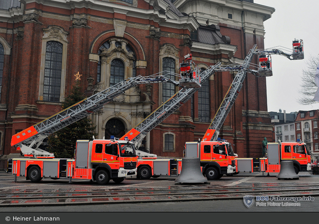 HH - BF Hamburg - Übergabe DLK