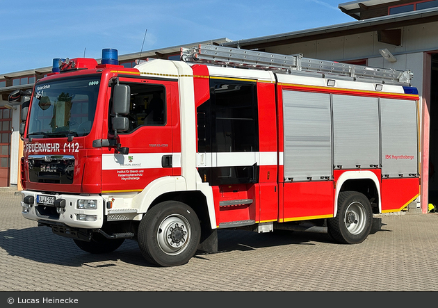 Florian Schule 46-01