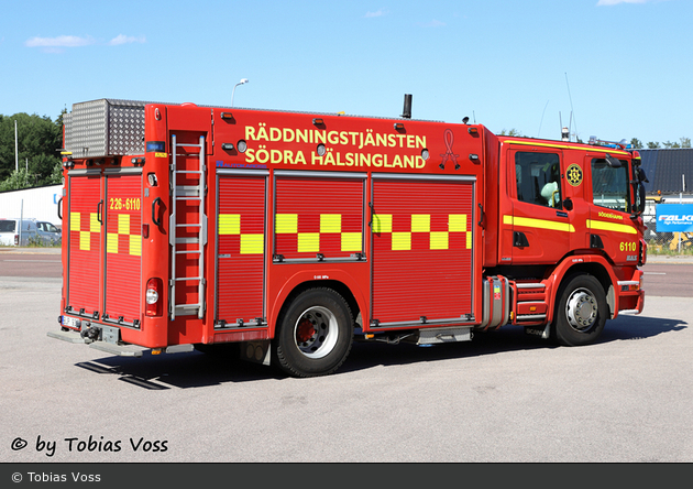 Söderhamn - Räddningstjänsten Södra Hälsingland - Släck-/Räddningsbil - 2 26-6110