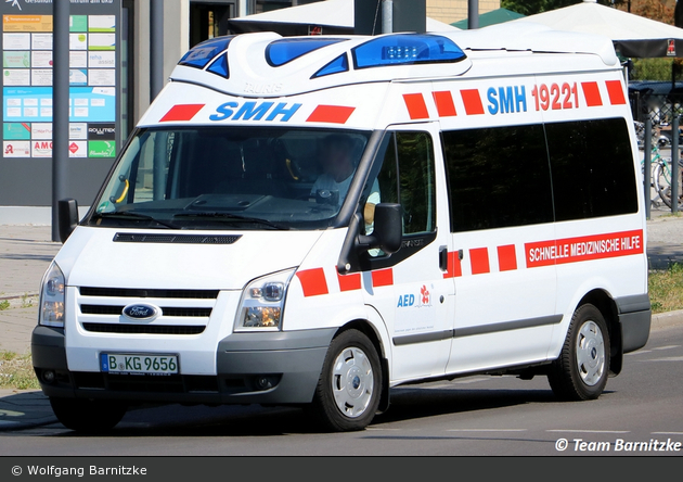 Krankentransport SMH - KTW (B-KG 9656)